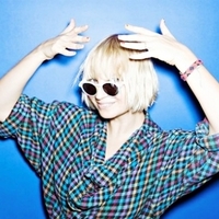 Artist Profile - Sia - Pictures