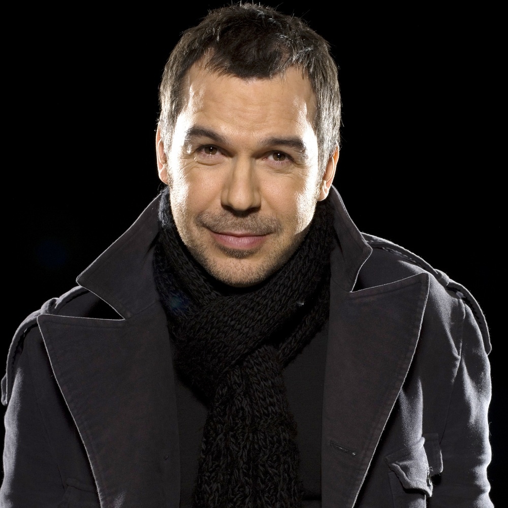 Artist Profile - Steve Brookstein - Pictures