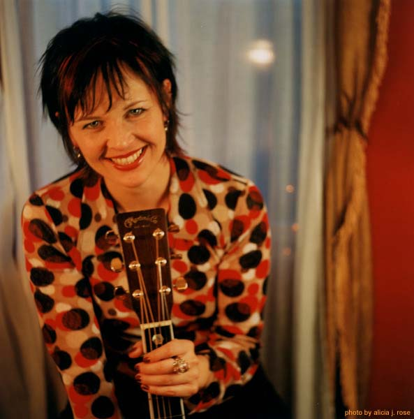 Artist Profile - Nicole Campbell - Pictures