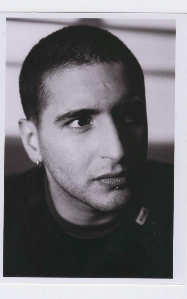 Artist Profile Kristian Leontiou Pictures